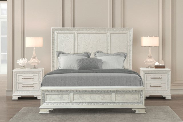 Stella Mia E.King & Queen Bed White & White - California Furniture (Coachella, CA)