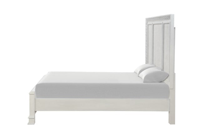 Stella Mia E.King & Queen Bed White & White - California Furniture (Coachella, CA)