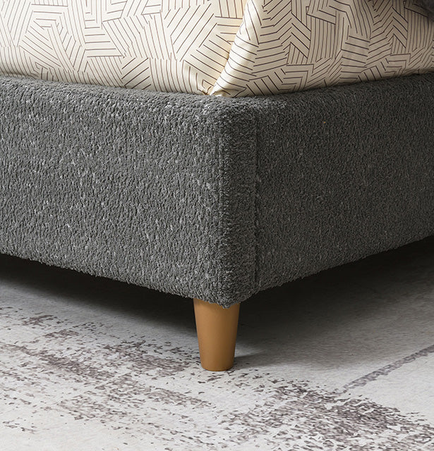 Stavern E.King, Full, & Queen Bed Grey & Black - California Furniture (Coachella, CA)