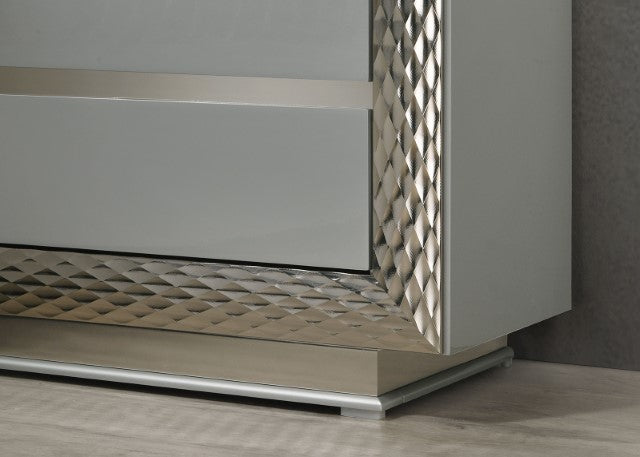 Ventnor Nightstand - California Furniture (Coachella, CA)