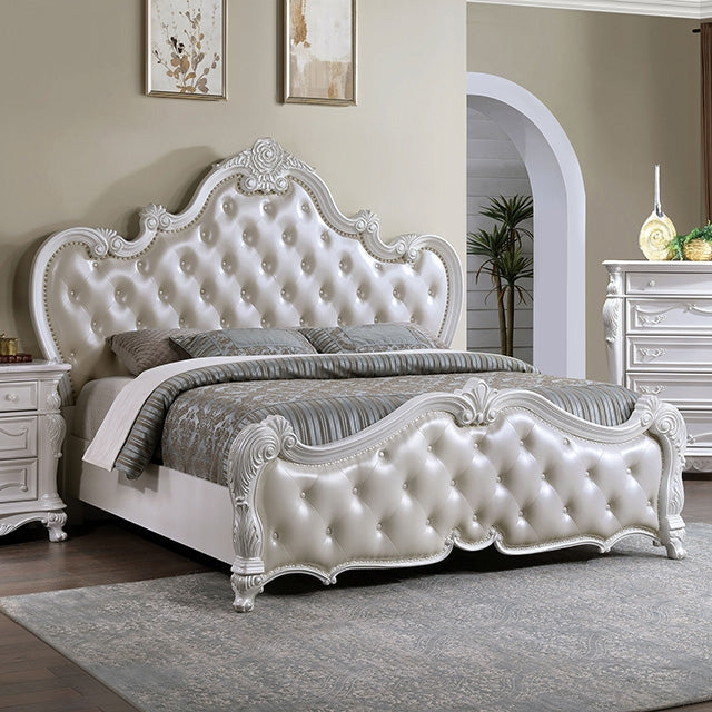 Ventresca Bed White & Chrome - California Furniture (Coachella, CA)